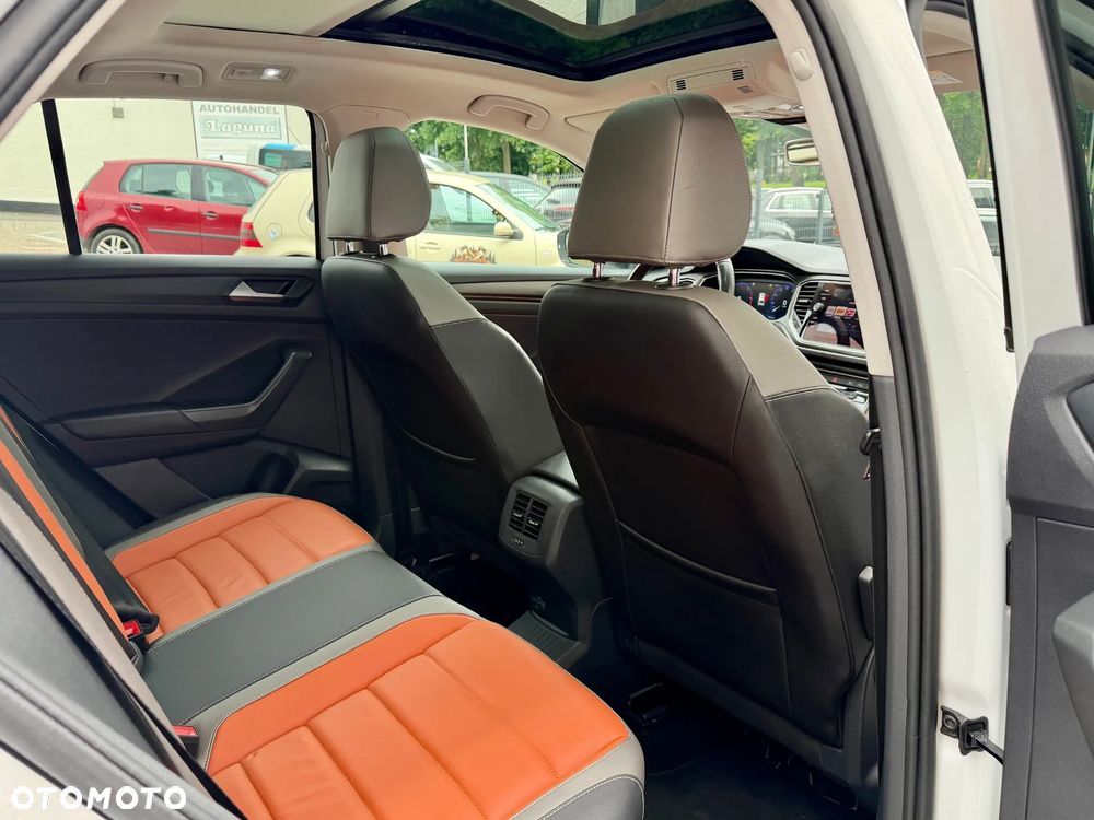 Volkswagen T-Roc 2.0 TDI SCR 4MOTION DSG Style - 16