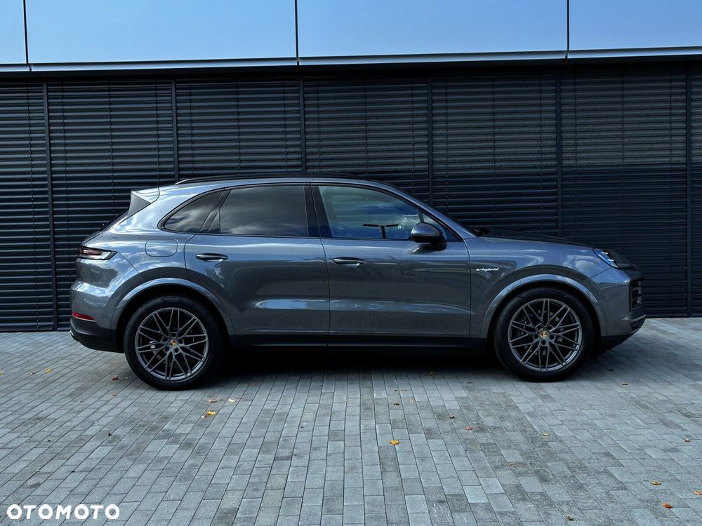 Porsche Cayenne - 7