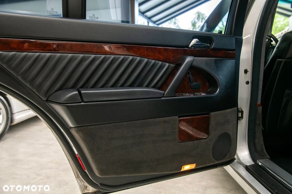 Mercedes-Benz Klasa S - 33
