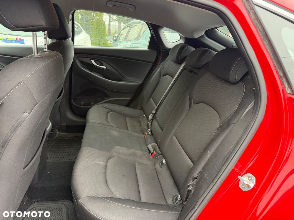 Hyundai i30 - 18