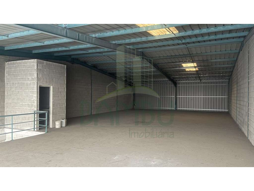 Pavilhão para Venda - Grande imagem: 2/4