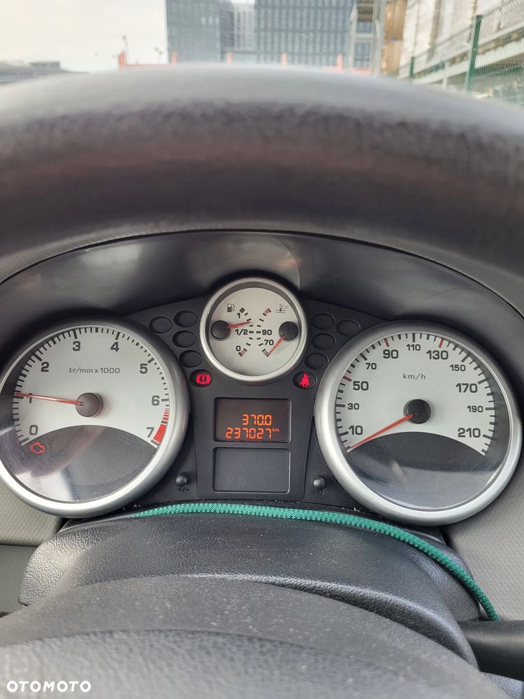 Peugeot 207 1.4 16V Presence - 7