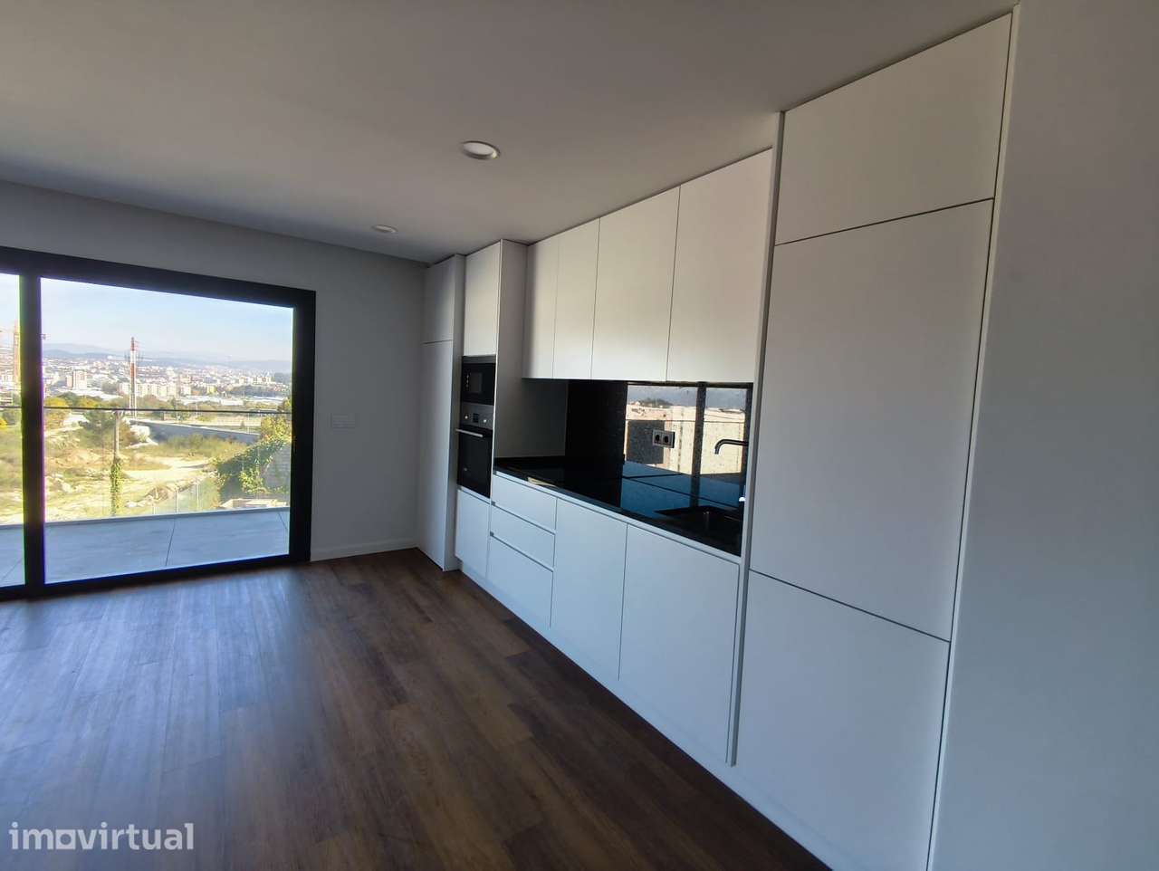 APARTAMENTO T3 NOVO EM FERREIROS, BRAGA | PRONTO A HABITAR! - Grande imagem: 5/31
