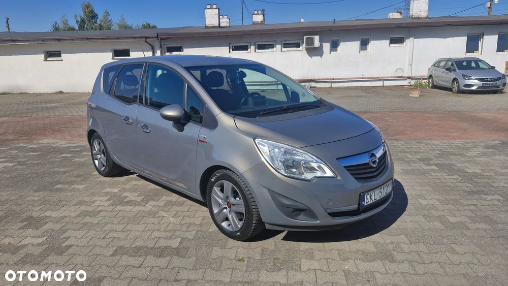 Opel Meriva - 10