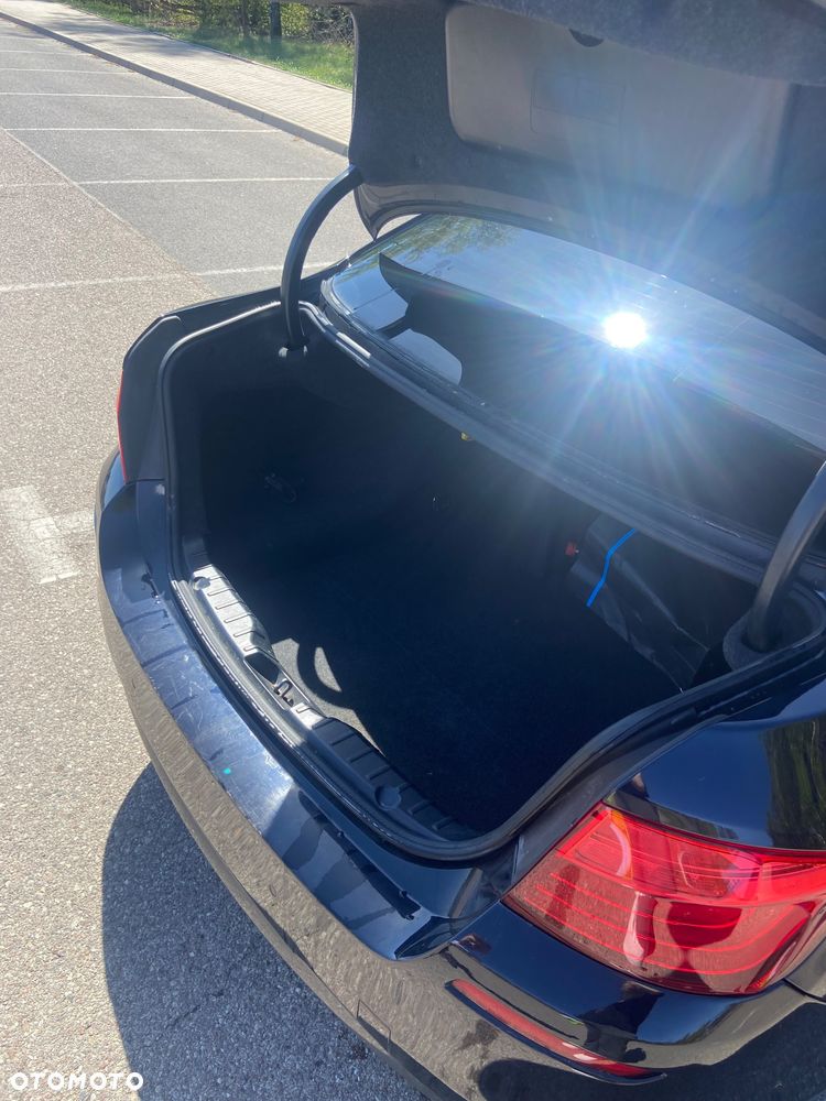 BMW Seria 5 520d - 4