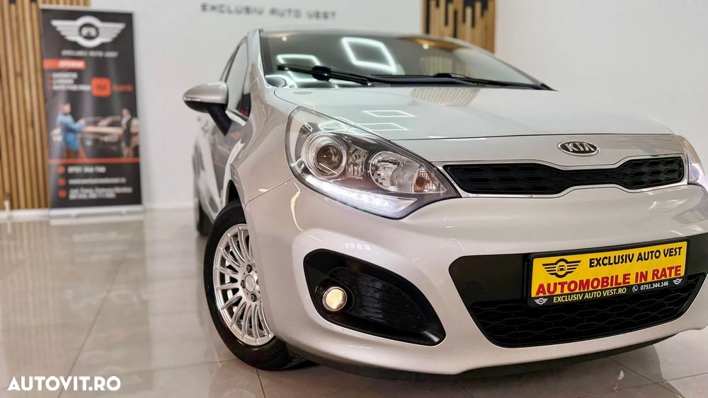 Kia Rio - 10