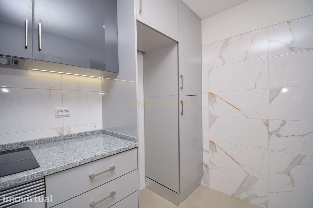 Apartamento T2 remodelado em Odivelas - Grande imagem: 4/21