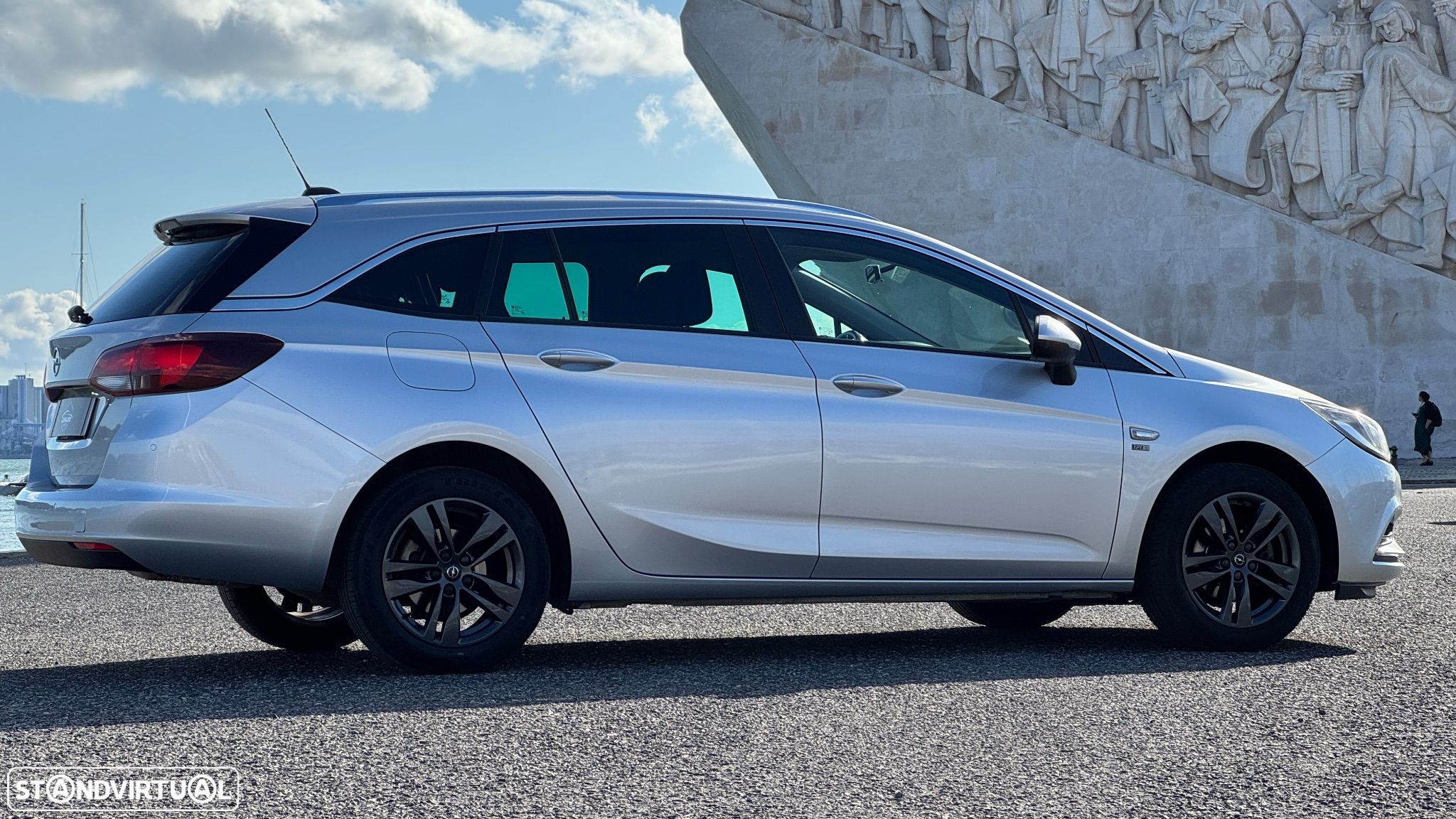 Opel Astra Sports Tourer 1.0 120 Anos S/S - 10