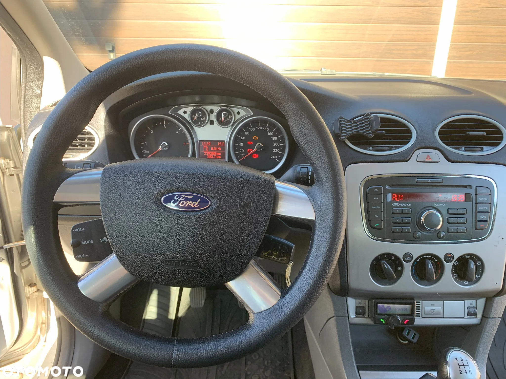 Ford Focus - 8
