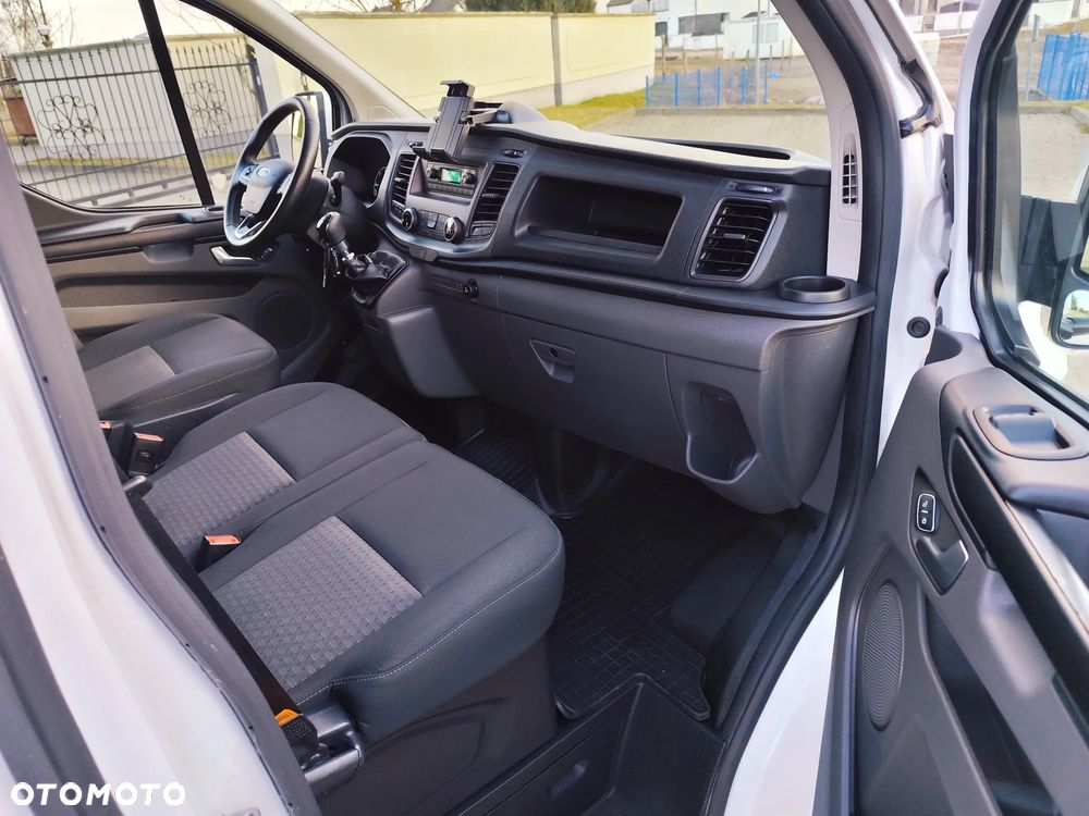 Ford Transit Custom - 16