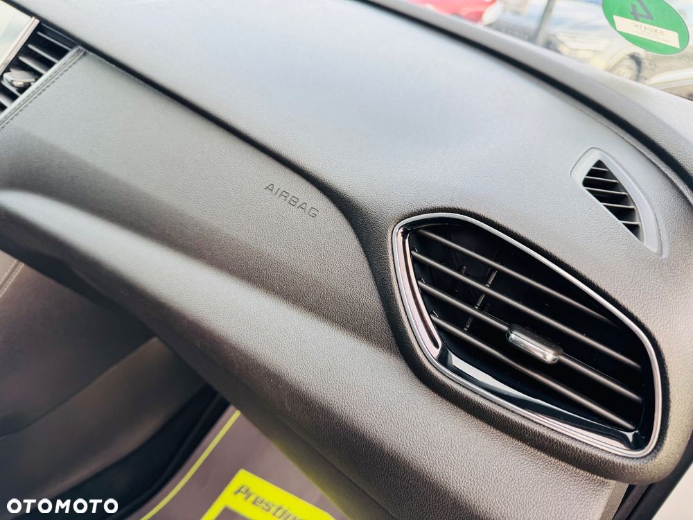 Opel Grandland X 1.6 CDTI Ultimate S&S - 26