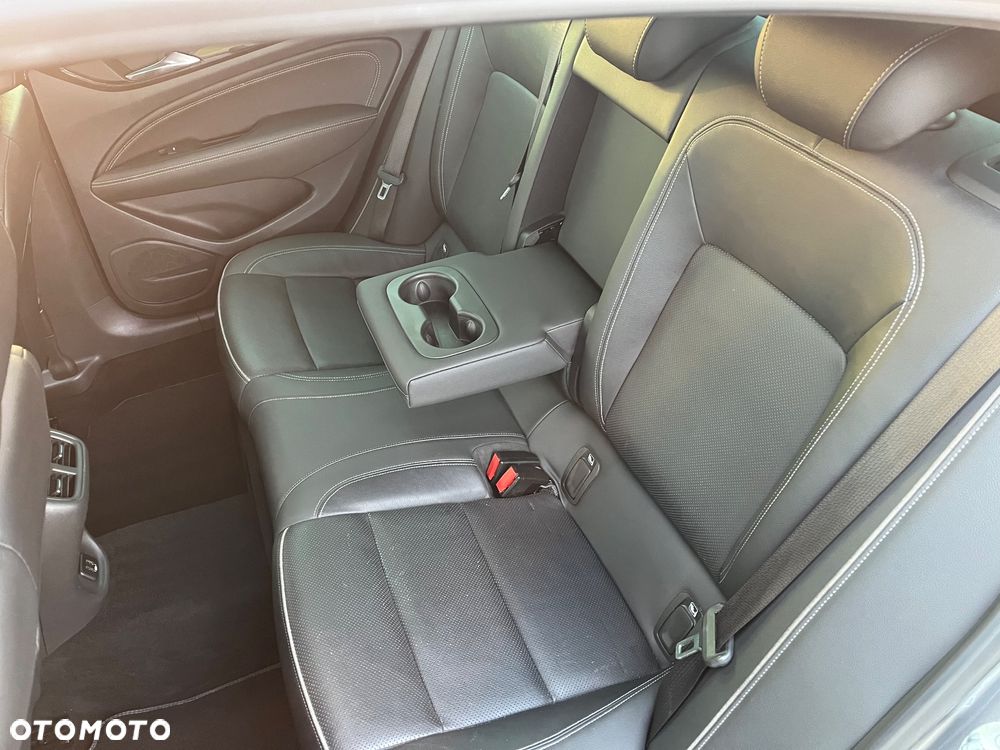 Opel Insignia 2.0 Dynamic - 23
