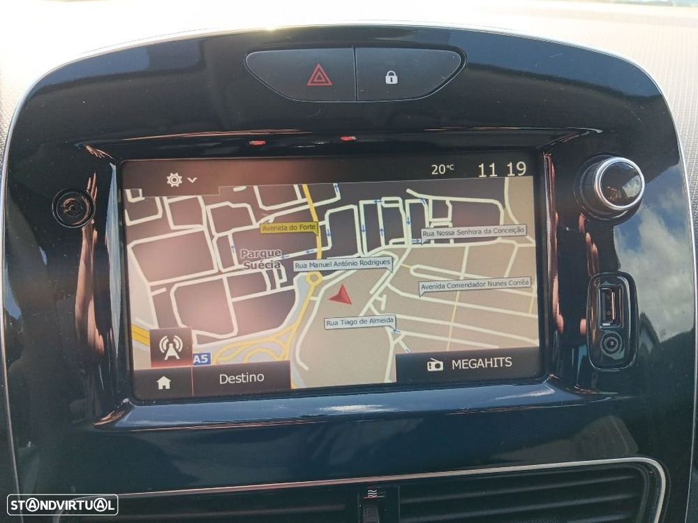 Renault Clio 0.9 TCe Limited - 24