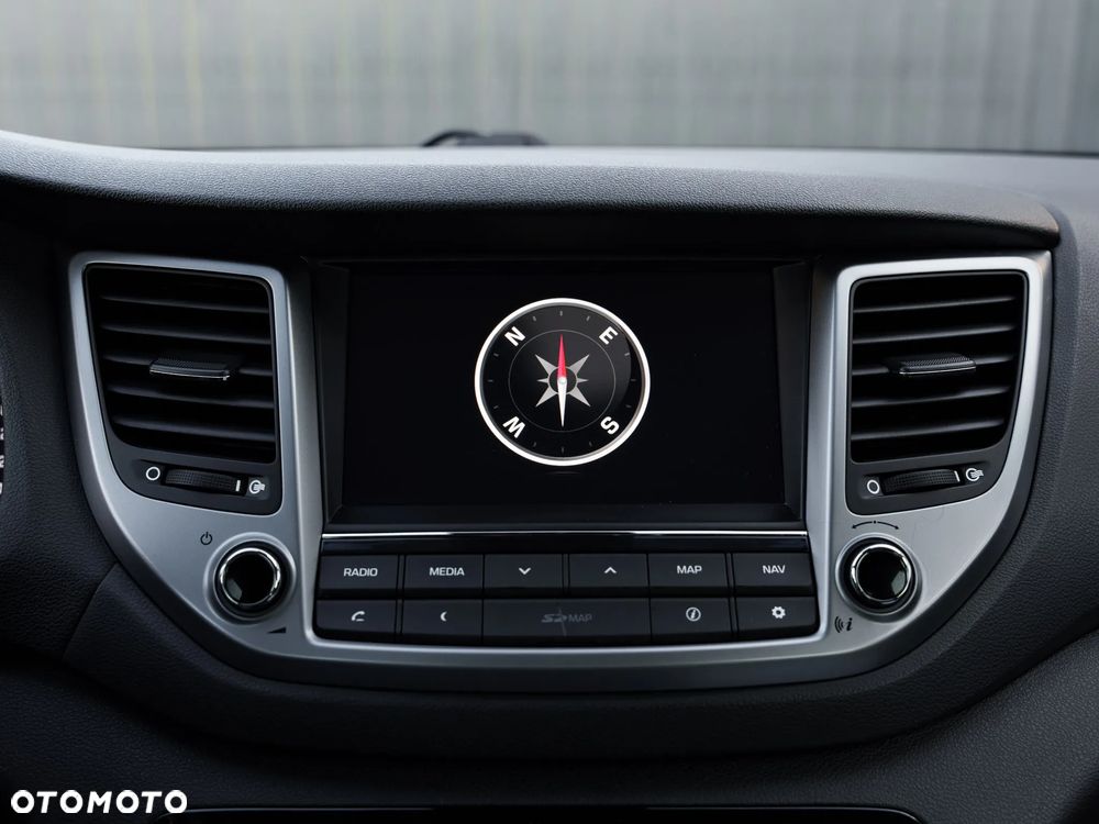 Hyundai Tucson blue 1.7 CRDi 2WD DCT Style - 34