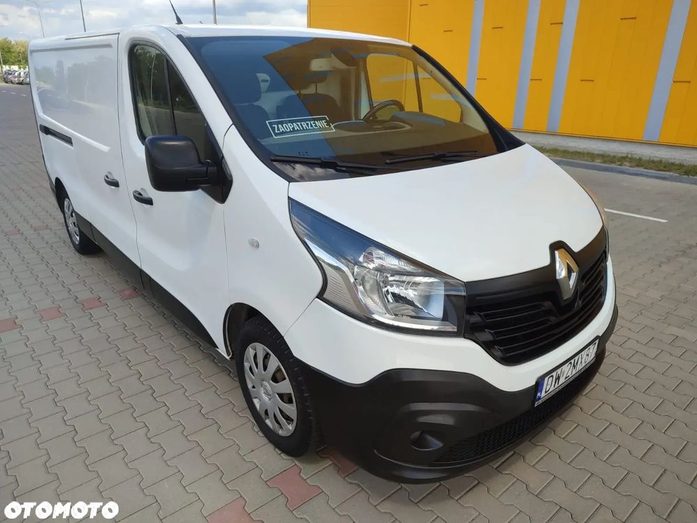 Renault Trafic - 2