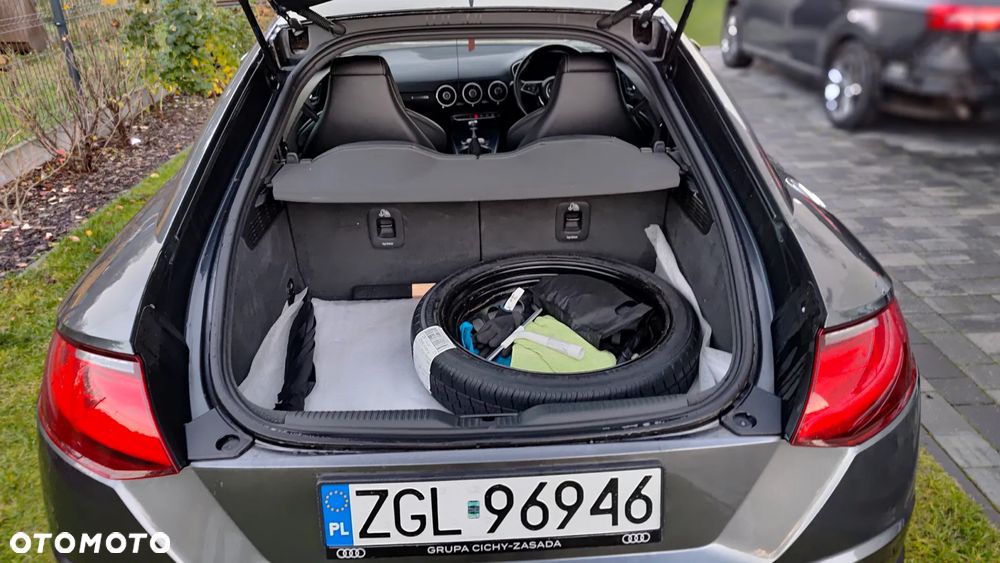 Audi TT Coupé - 33