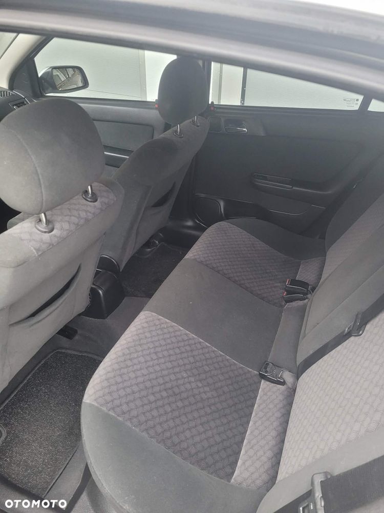 Opel Astra 1.6 - 11