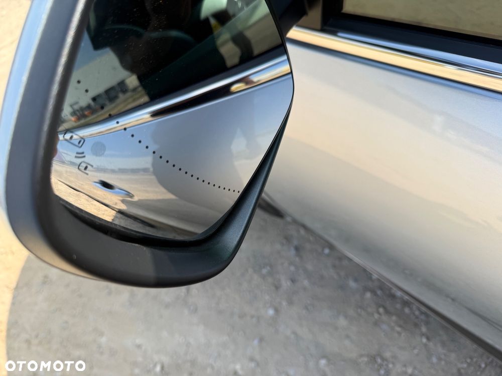 Renault Kadjar 1.3 TCe FAP Black Edition EDC - 32