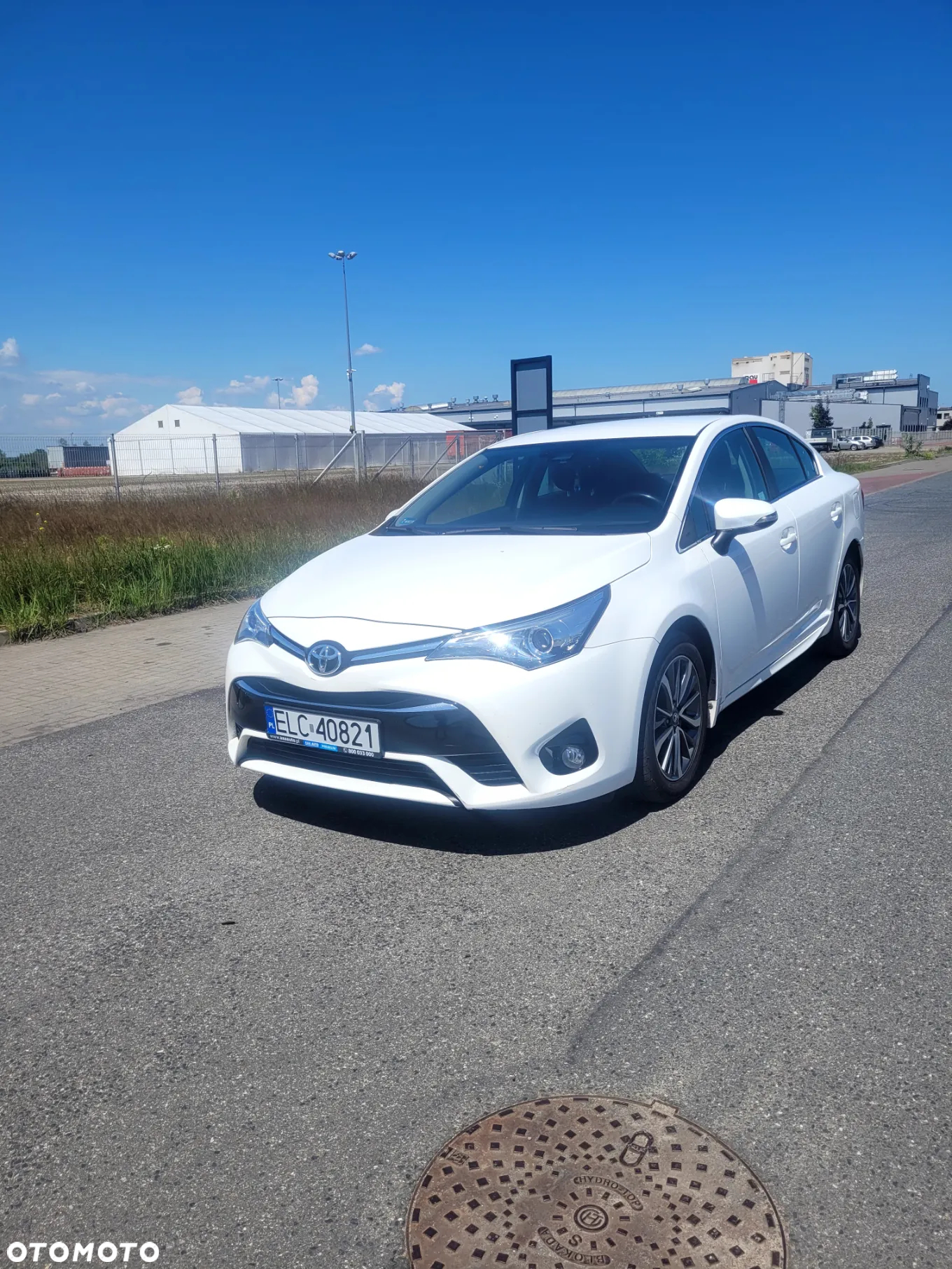 Toyota Avensis 2.0 D-4D Prestige - 2