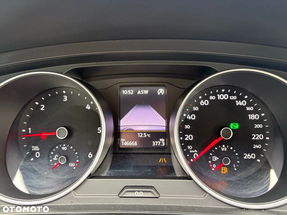 Volkswagen Tiguan - 20