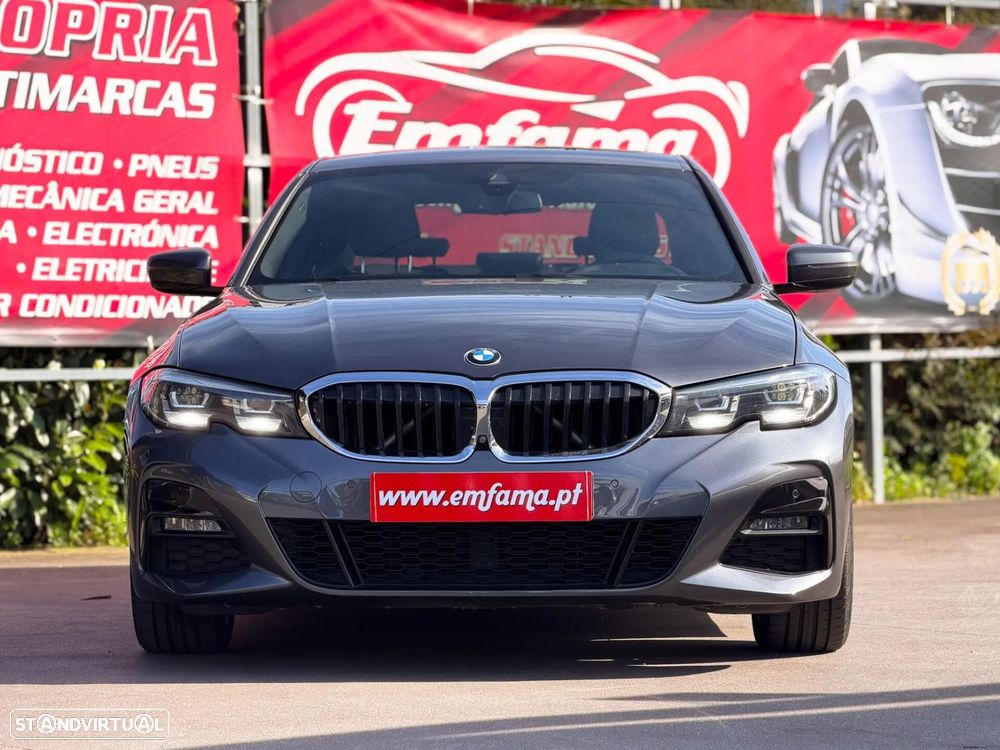 BMW 320 d Pack Desportivo M Auto - 5