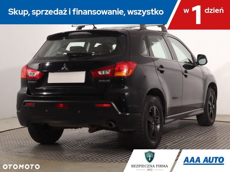 Mitsubishi ASX - 7