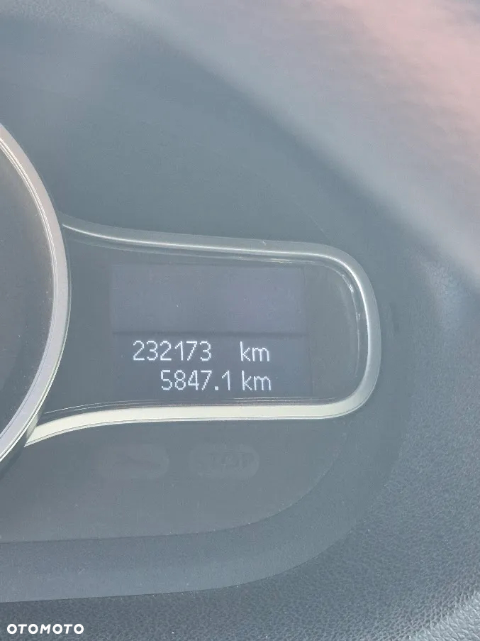 Renault Megane 1.6 16V Dynamique Euro5 - 10