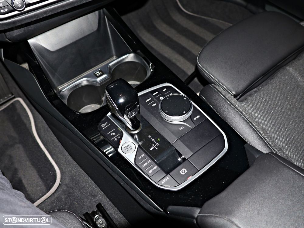 BMW 116 d Line Sport Auto - 58