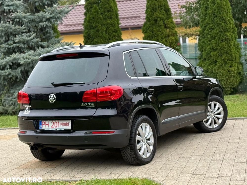 Volkswagen Tiguan 2.0 TDI DPF 4Motion BlueMotion Technology Lounge Track & Style - 4