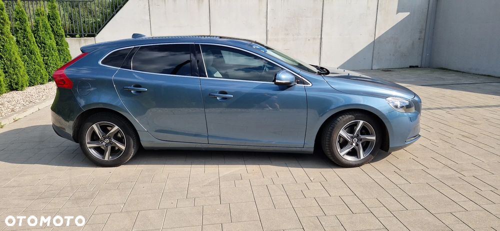 Volvo V40 D2 Summum - 21