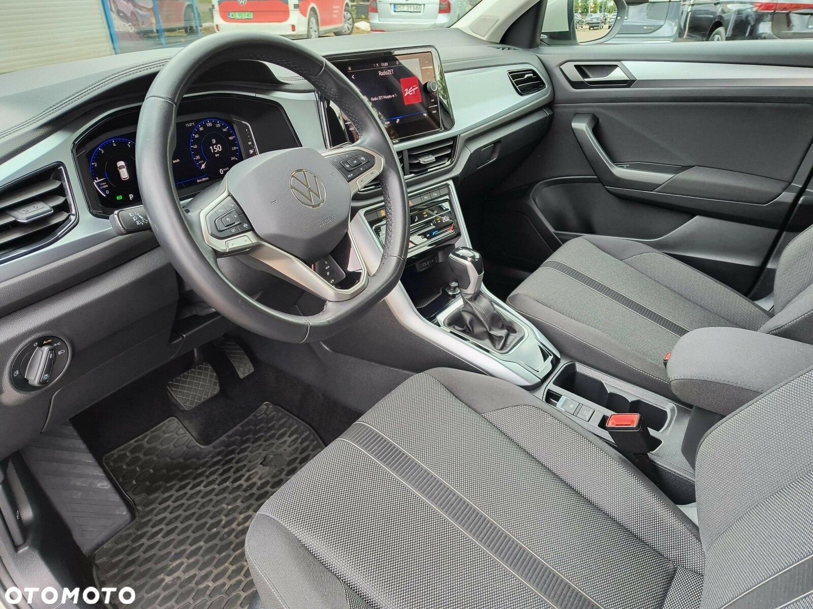Volkswagen T-Roc 1.5 TSI Life DSG - 12