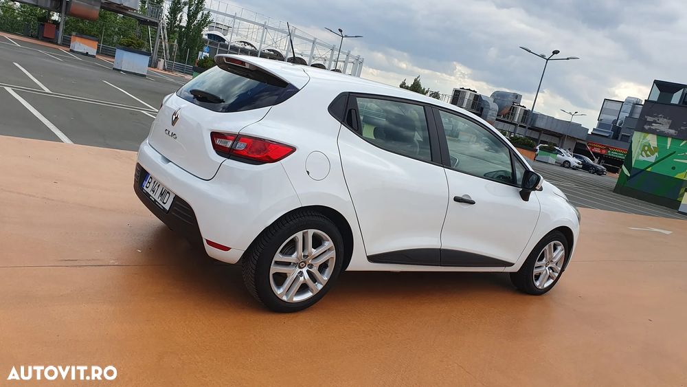 Renault Clio TCe Life - 30