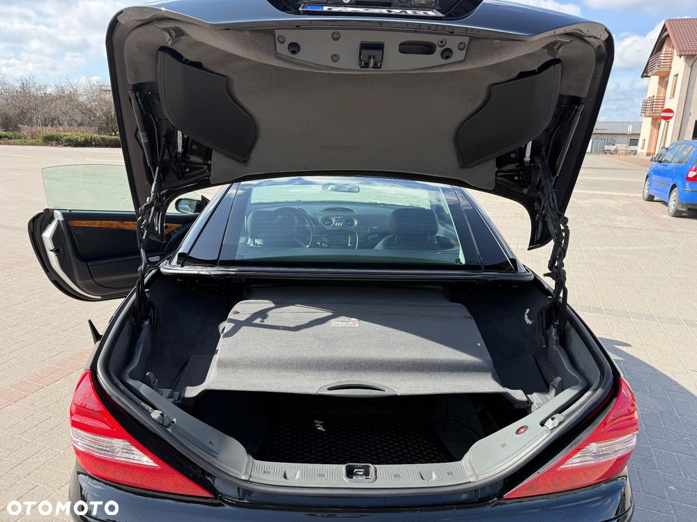 Mercedes-Benz SL - 19