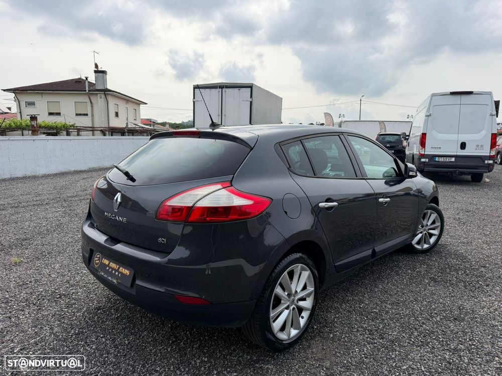 Renault Mégane 1.5 dCi Dynamique - 3