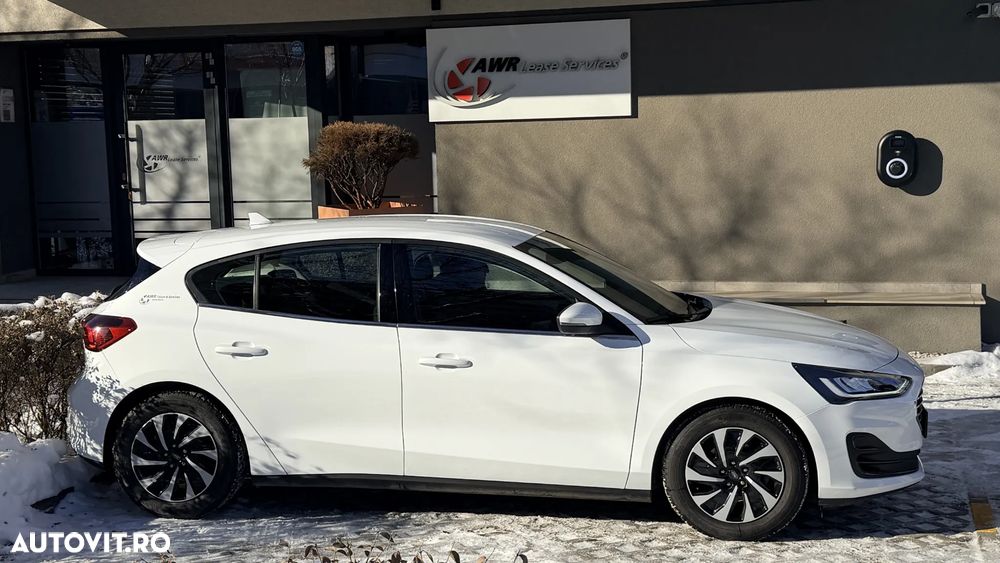 Ford Focus 1.0 EcoBoost Titanium - 3