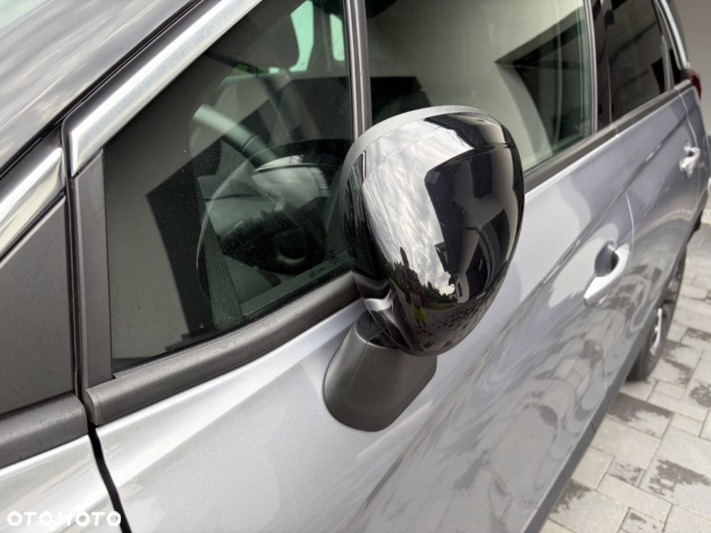 Opel Crossland X - 30