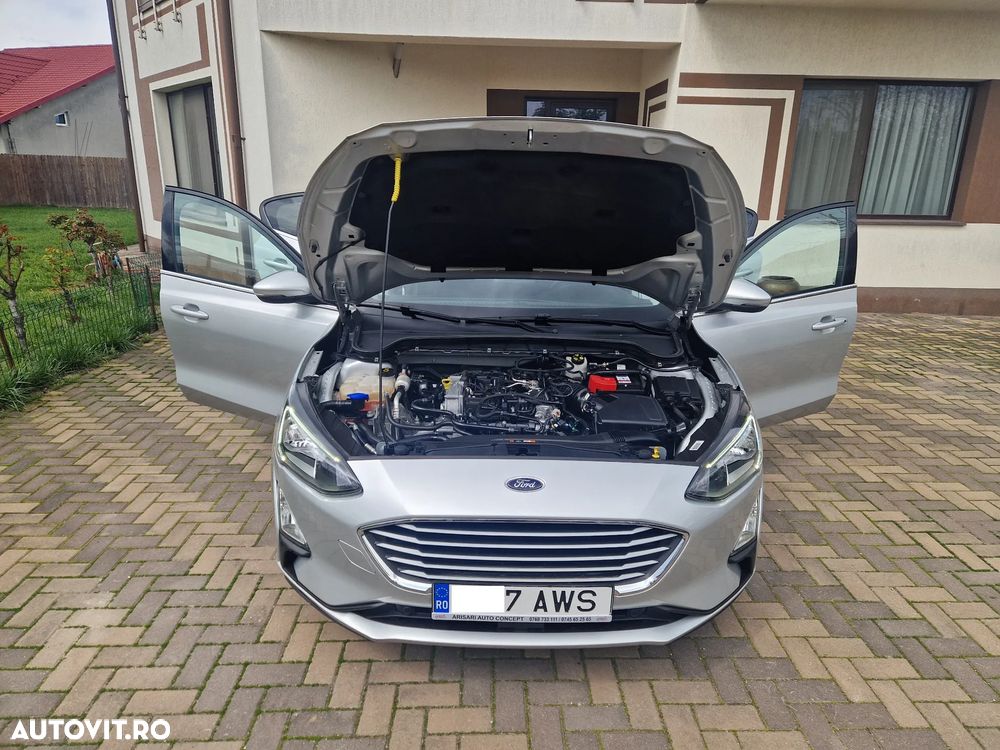 Ford Focus 1.0 EcoBoost Titanium - 31