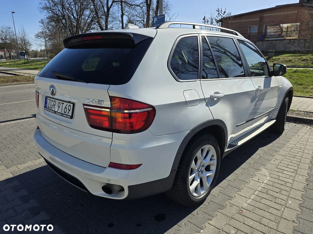 BMW X5 xDrive35i Edition Exclusive - 6