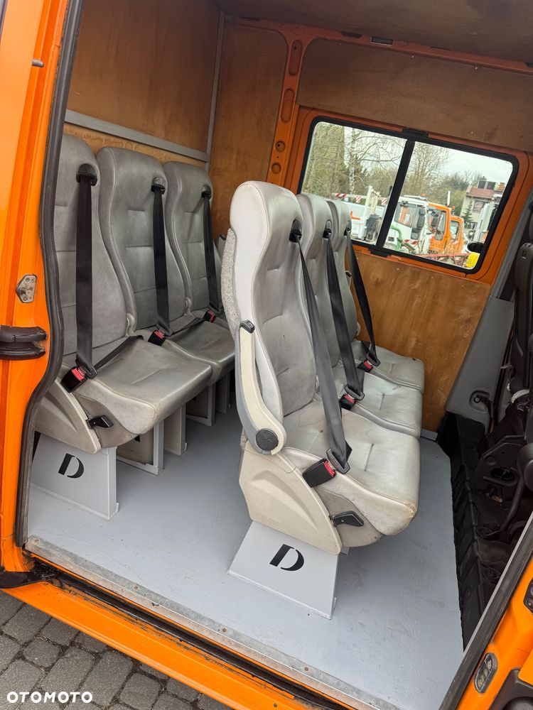 Renault Master Brygadówka 2009 r. 9 Osobowy 3 rzędy siedzeń 2m paka - 6