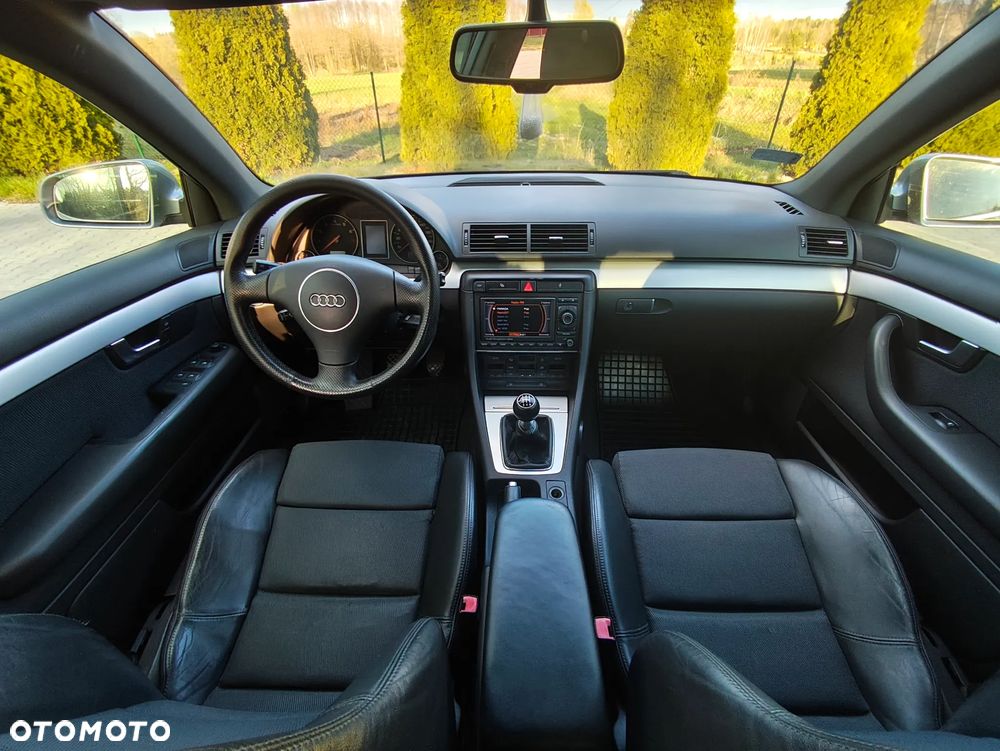 Audi A4 Avant 1.8T - 7