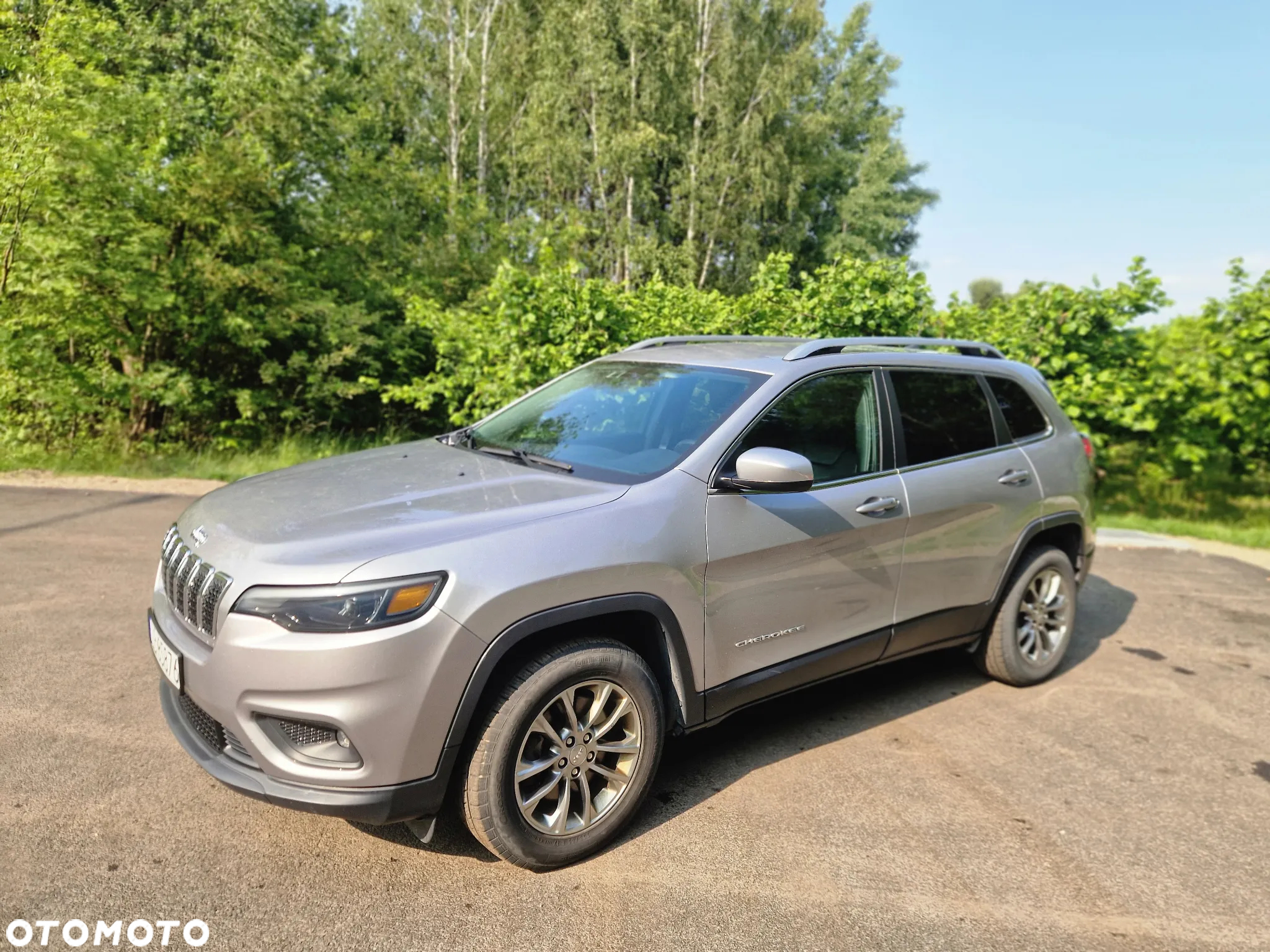Jeep Cherokee - 6