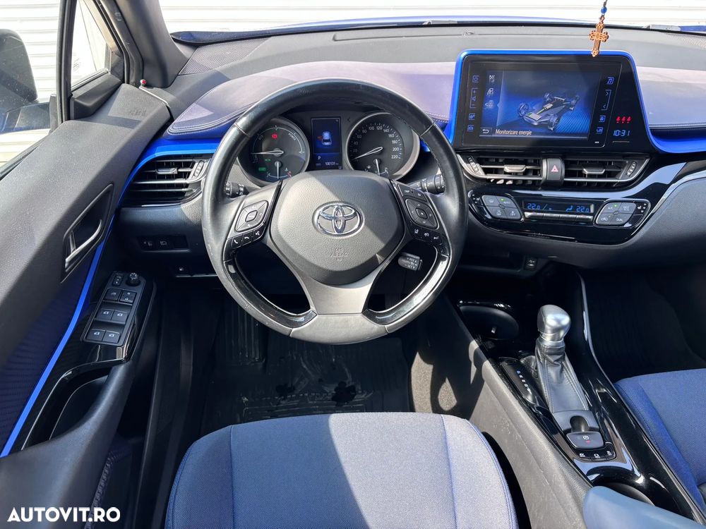 Toyota C-HR Lounge - 3