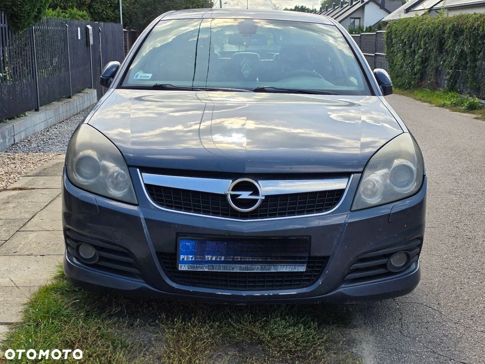 Opel Vectra 1.9 CDTI Cosmo - 1