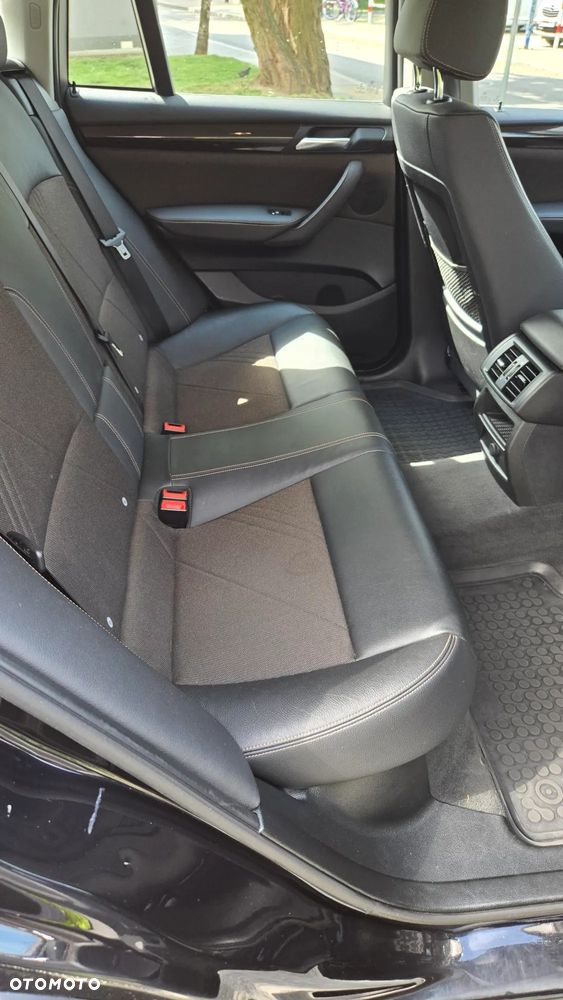 BMW X4 xDrive20i xLine - 11