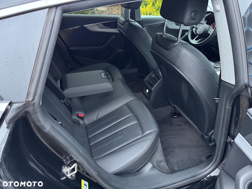 Audi A5 Sportback 35 TDI S tronic - 32