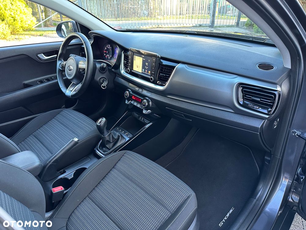 Kia Stonic - 18