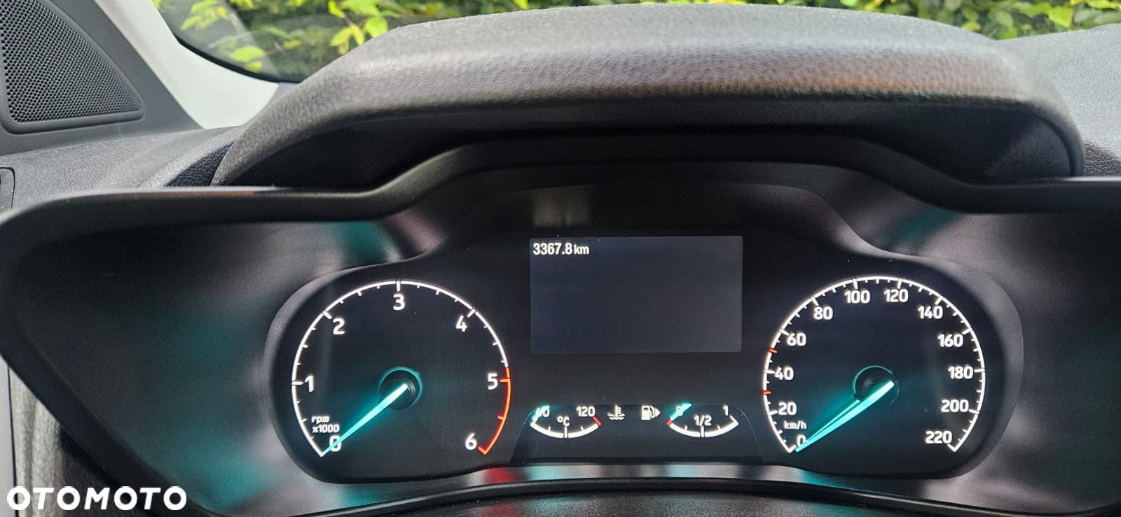 Ford Transit Connect - 8