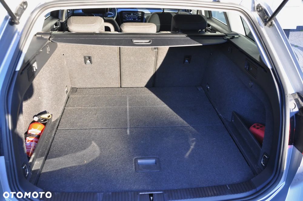 Volkswagen Passat 2.0 TDI EVO Business DSG - 33