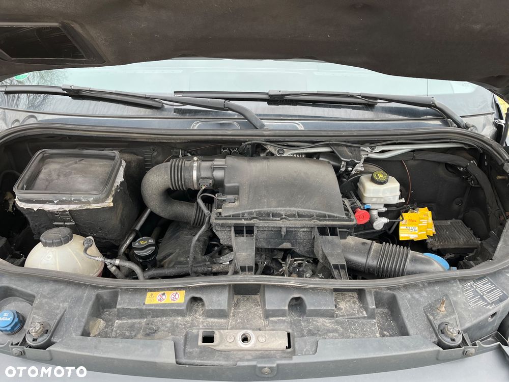 Mercedes-Benz SPRINTER - 16