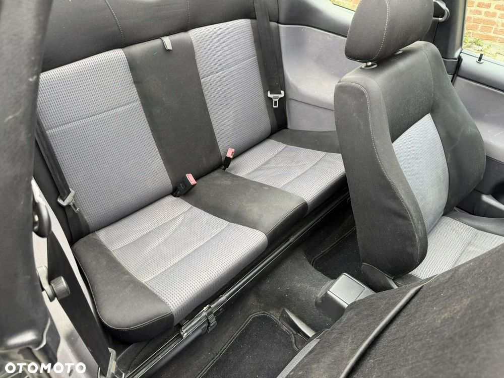 Volkswagen Golf Cabrio 2.0 Avantgarde - 21